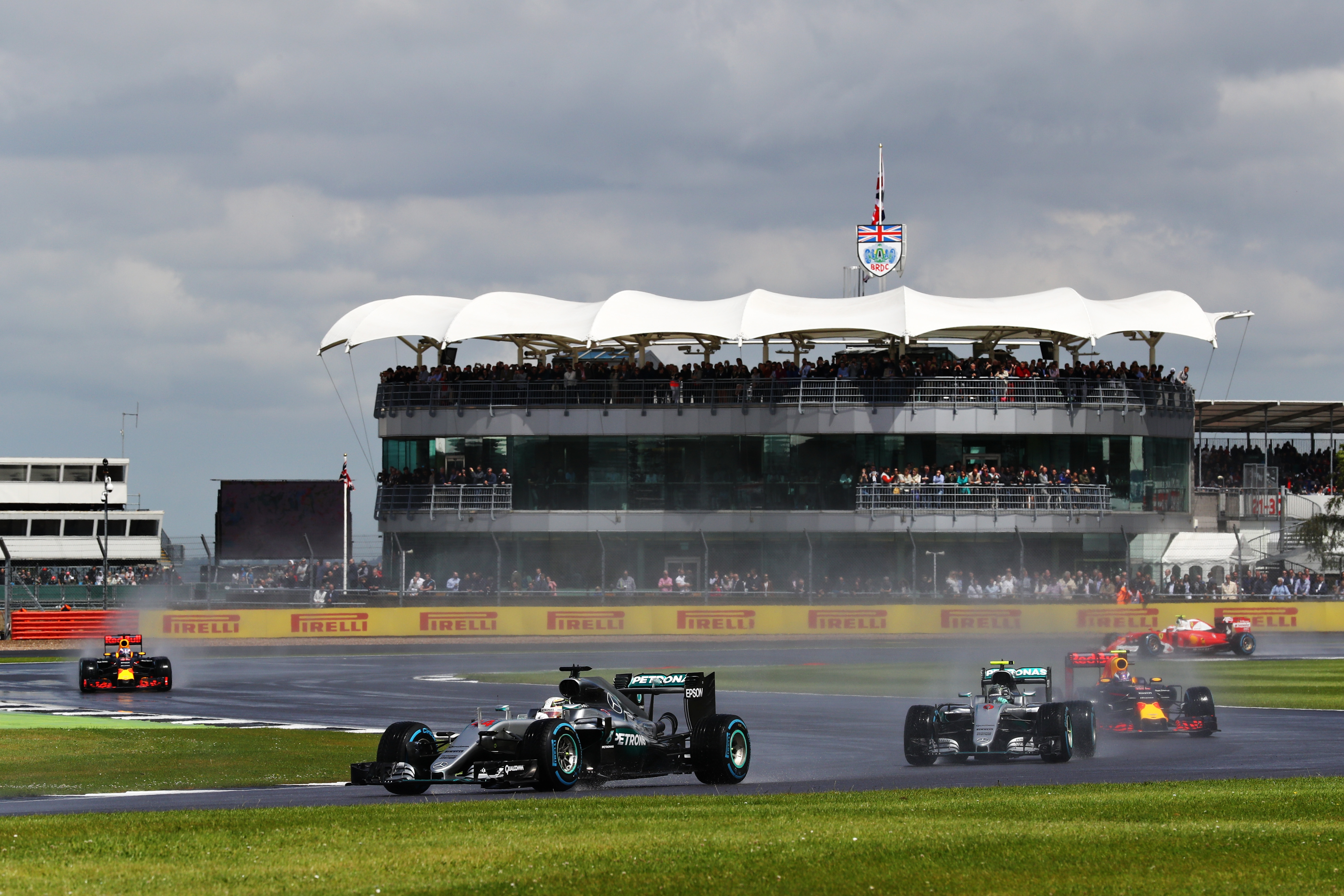 Гран при великобритании. Формула 1 гран при сильверстоун. Автодром сильверстоун формула 1. Великобритания 2021 ф1. Формула 1 гран при сильверстоун.
