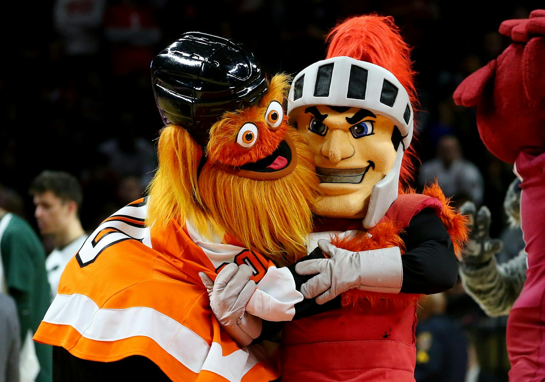 PHOTOS: Gritty & Flyers Make Stop In Levittown 