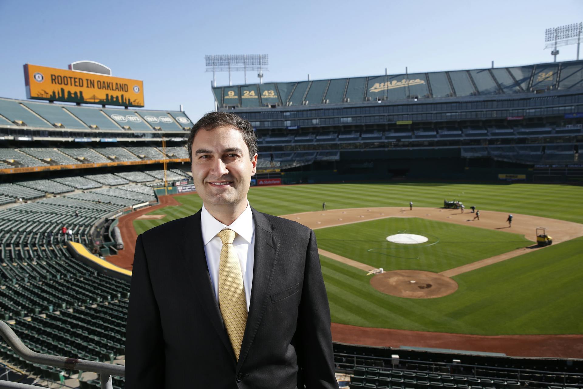 Oakland Coliseum to be renamed 'RingCentral' stadium