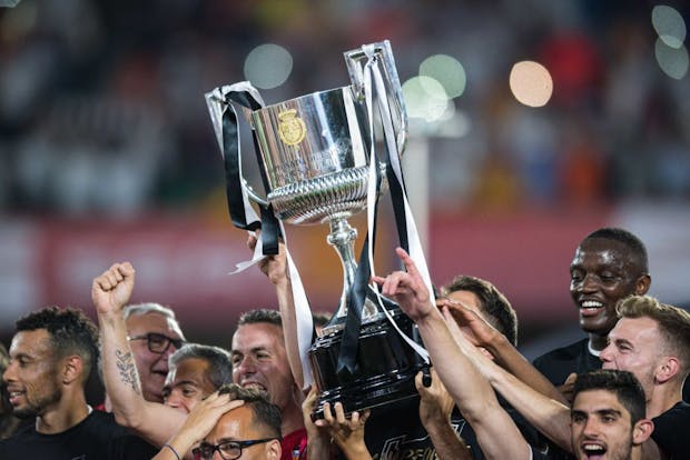 Valencia celebrate after Copa del Rey final between Barcelona and Valencia on May 25, 2019 in Seville. (Photo by TF-Images/Getty Images)