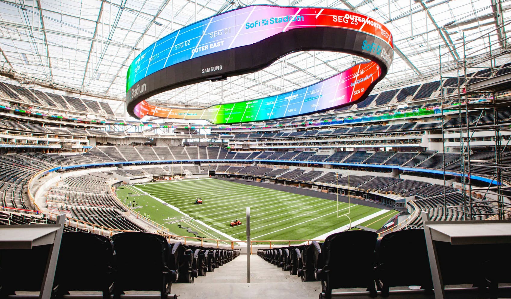 A technological wonder: How Samsung and SoFi Stadium changed the