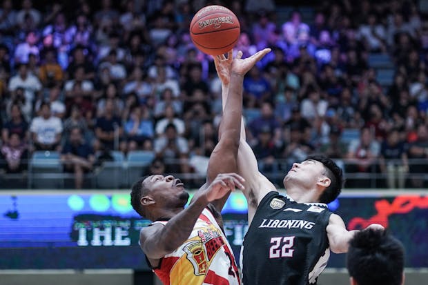 San Miguel Beermen (PBA) and Laioning Flying Leopards (CBA) at The Terrific 12 2019. Image credit: EASL