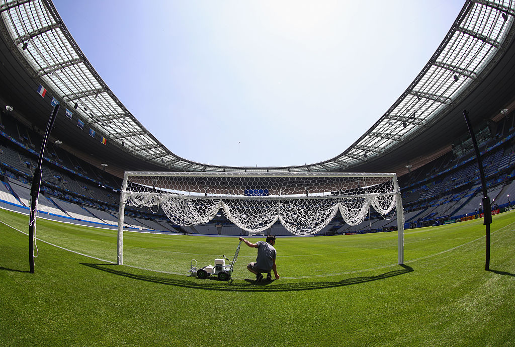 (Clive Mason/Getty Images)