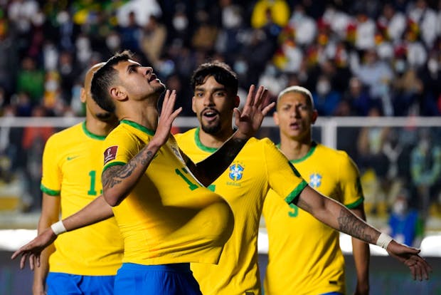 Bruno Guimarães of Brazil celebrates after scoring the third goal during a match against Bolivia as part of the 2022 Fifa World Cup qualifiers on March 29, 2022 (by Javier Mamani/Getty Images)