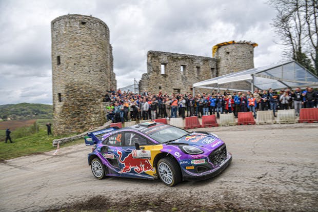 Craig Breen and Paul Nagle of Ireland compete during the WRC's Croatia Rally on April 23, 2022 (by Massimo Bettiol/Getty Images)