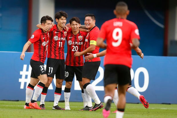 The CSL's Shanghai SIPG compete in the AFC Champions League against Jeonbuk Hyundai Motors, November 2020 in Doha, Qatar. (Photo by Mohamed Farag/Getty Images)