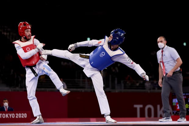 Vito Dell’Aquila of Team Italy competes against Lucas Lautaro Guzman of Team Argentina (Photo by Maja Hitij/Getty Images)