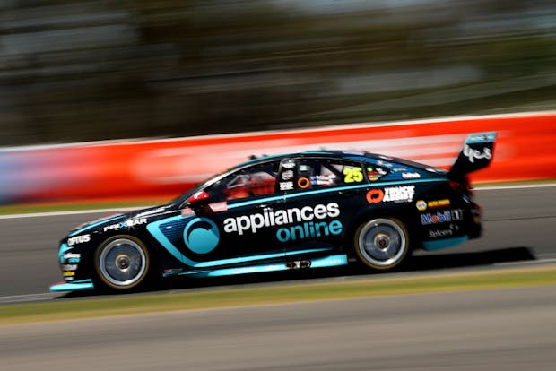 Action from the Bathurst 1000 race at Mount Panorama. (Photo by Brendon Thorne/Getty Images)