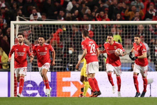Darwin Nunez of S.L. Benfica celebrates after scoring his side's first goal during the Uefa Champions League Quarter Final Leg One match against Liverpool on April 5, 2022 (by Julian Finney/Getty Images)