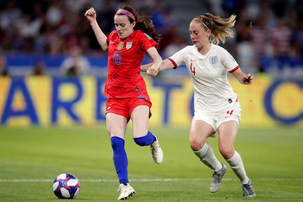 Rose Lavelle of the United States Women's National Team (l) battles against Keira Walsh of England Women during a 2019 Women's World Cup match. (Photo by Eric Verhoeven/Soccrates/Getty Images)