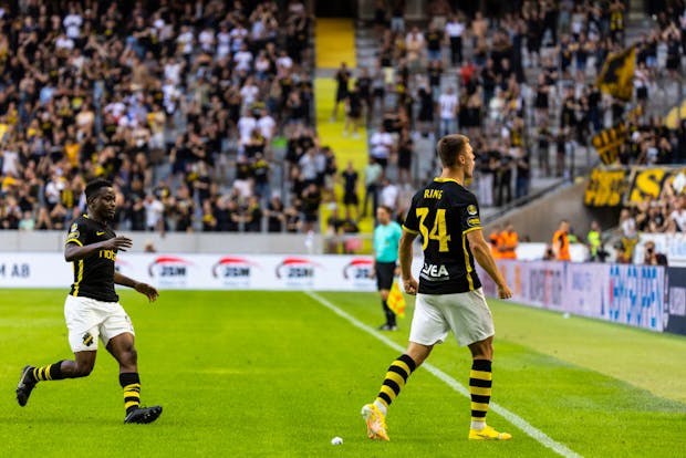 Erik Ring of AIK celebrates after equalising against IFK Varnamo during Allsvenskan match (Photo by Michael Campanella/Getty Images)