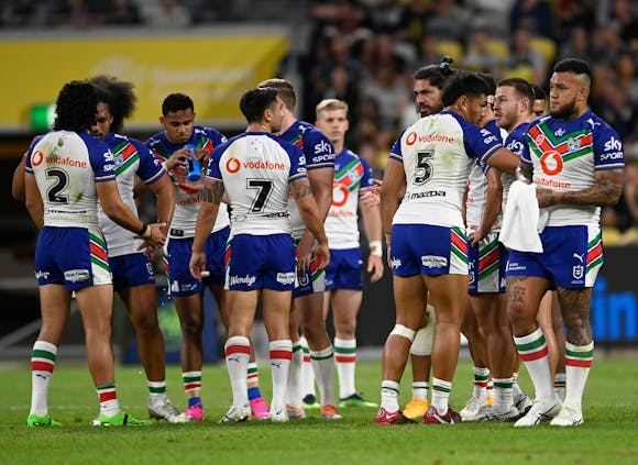 The Warriors look on during the round 23 NRL match against the North Queensland Cowboys (Photo by Ian Hitchcock/Getty Images)