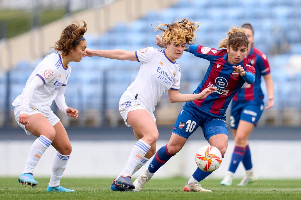 Primera División de la Liga de Fútbol Femenino SportBusiness