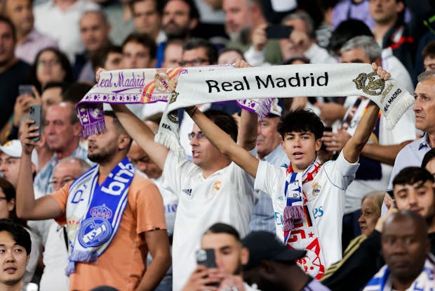 Supporters of Real Madrid during the Uefa Champions League match versus RB Leipzig. (by David S. Bustamante/Soccrates/Getty Images)
