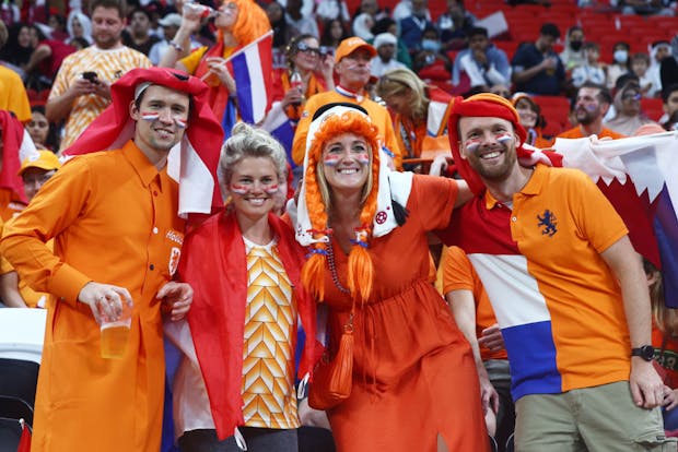 Netherlands fans show their support prior to the Fifa World Cup Group A match against Qatar on November 29, 2022 (by Chris Brunskill/Fantasista/Getty Images)