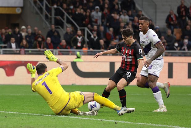 Action from the Serie A match between AC Milan and ACF Fiorentina on November 13, 2022 (by Jonathan Moscrop/Getty Images)