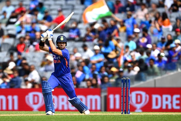 Shikhar Dhawan of India bats during a one day international against New Zealand on November 25, 2022 (by Hannah Peters/Getty Images)