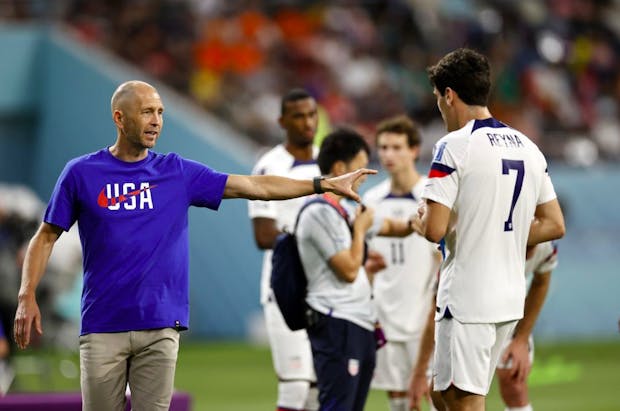 Gregg Berhalter, United States men's national team head coach (l) and Gio Reyna. (Getty Images)