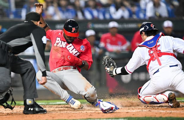 Astros set new World Series merchandise sales record