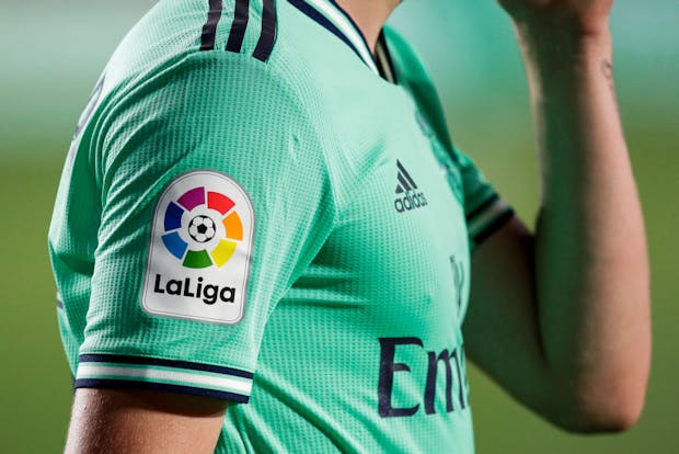 Official logo of La Liga on the Real Madrid shirt. (Photo by David S. Bustamante/Soccrates/Getty Images)