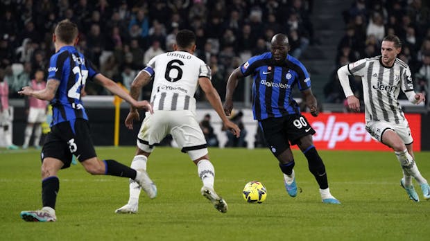 Romelu Lukaku of Inter in action during the Coppa Italia semi-final against Juventus (Photo by Pier Marco Tacca/Getty Images)