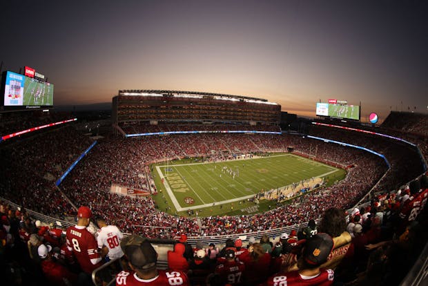 what stadium do the 49ers play in