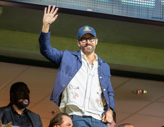 Actor Ryan Reynolds waves to the crowd during an NHL game between the Vancouver Canucks and Ottawa Senators at Canadian Tire Centre on November 08, 2022 in Ottawa, Ontario, Canada (Getty Images)