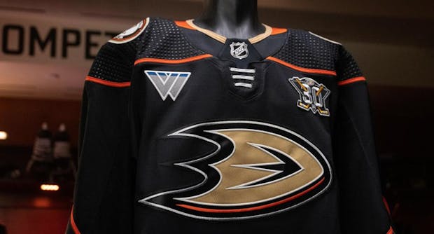 NHL's Anaheim Ducks sign first-ever jersey sponsor