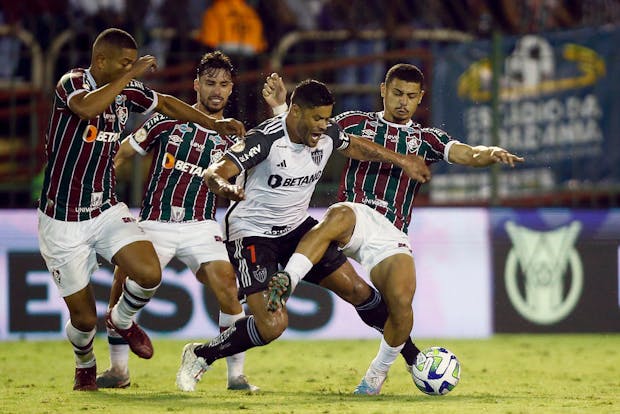 Hulk of Atletico Mineiro fights for the ball with Andre of Fluminense during a Serie A match on June 21, 2023 (by Wagner Meier/Getty Images)