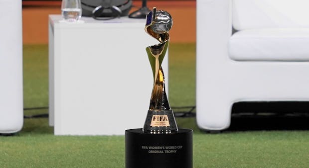 Women's World Cup trophy (Getty Images)