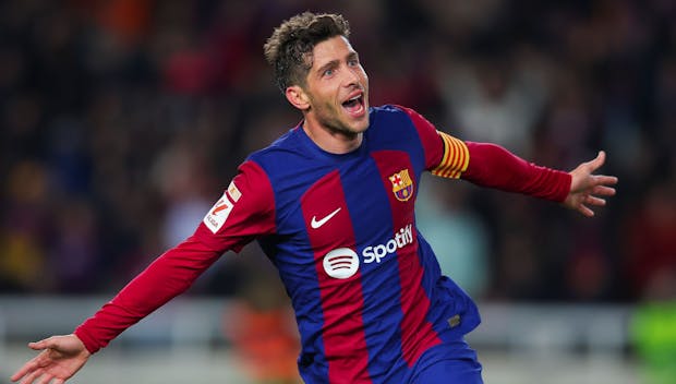 BARCELONA, SPAIN - DECEMBER 20: Sergi Roberto of FC Barcelona celebrates after scoring the team's third goal during the LaLiga EA Sports match between FC Barcelona and UD Almeria at Estadi Olimpic Lluis Companys on December 20, 2023 in Barcelona, Spain. (Photo by