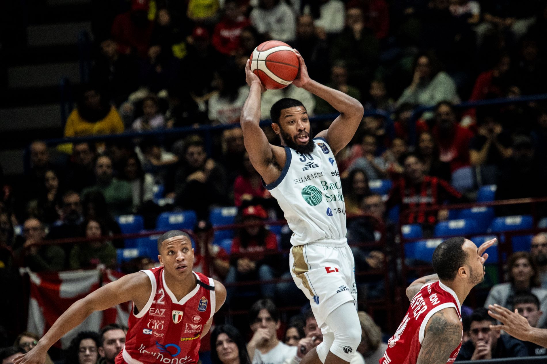 MILAN, ITALY - JANUARY 28: Brandon Jefferson #30 of Banco Di Sardegna Sassari in action during the LBA Lega Basket Serie A Round 18 match between EA7 Emporio Armani Olimpia and Banco di Sardegna Sassari at Mediolanum Forum on January 28, 2024 in Milan, Italy. (Photo by