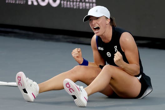 CANCUN, MEXICO - NOVEMBER 06: Iga Swiatek of Poland celebrates after defeating Jessica Pegula of the United States during the singles final on the final day of the GNP Seguros WTA Finals Cancun 2023, part of the Hologic WTA Tour, on November 06, 2023 in Cancun, Mexico. (Photo by Matthew Stockman/Getty Images)