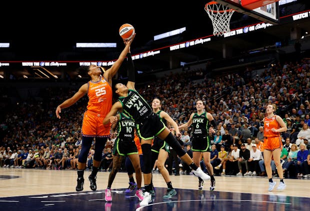 (David Berding/Getty Images)
