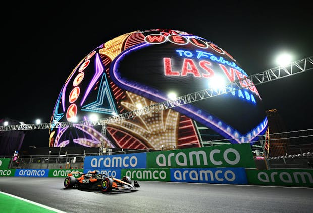 (Clive Mason/Getty Images)