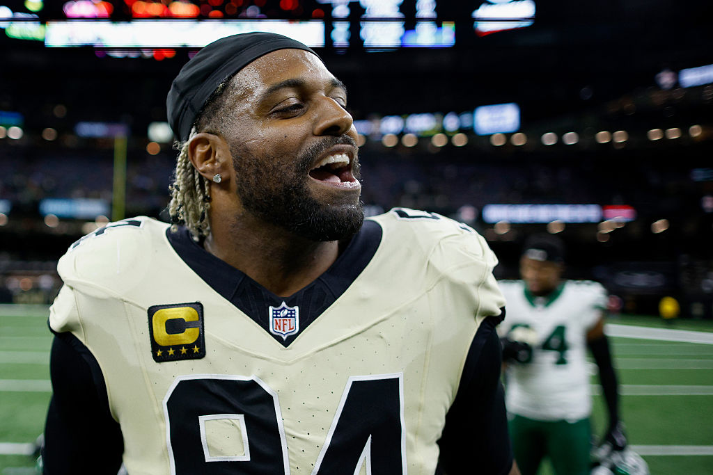 NFL heading to Paris, extends with Madrid