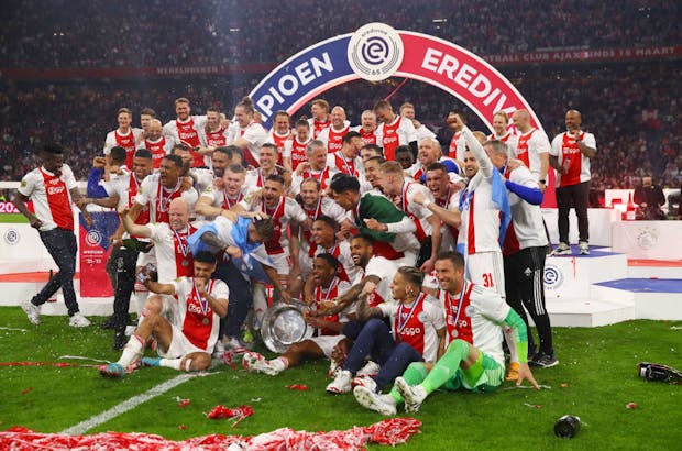 Ajax celebrate with the Dutch Eredivisie Plate following victory in the match against SC Heerenveen on May 11, 2022 (by Dean Mouhtaropoulos/Getty Images)