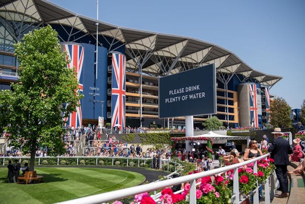The Royal Ascot 2022 meeting at Ascot Racecourse (by Sebastian Frej/MB Media/Getty Images)