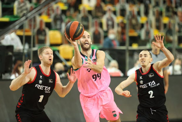 Basket Liga ACB match between Bilbao and Barcelona on February 6, 2021 (Photo by Juan Lazkano/DeFodi Images via Getty Images)
