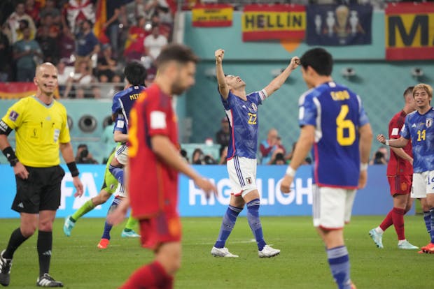 Maya Yoshida of Japan celebrates the 2-1 victory at the end of the Fifa World Cup Qatar 2022 Group E match against Spain (by Etsuo Hara/Getty Images)