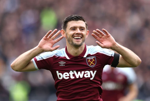 West Ham defender Aaron Cresswell celebrates scoring against Everton at London Stadium. (Photo by Alex Pantling/Getty Images)