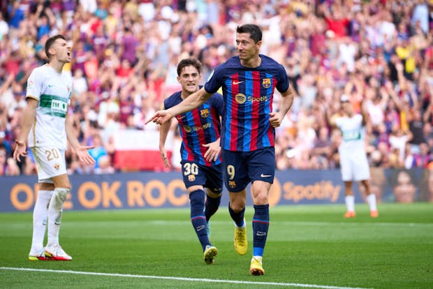Robert Lewandowski of FC Barcelona celebrates (Photo by Alex Caparros/Getty Images)