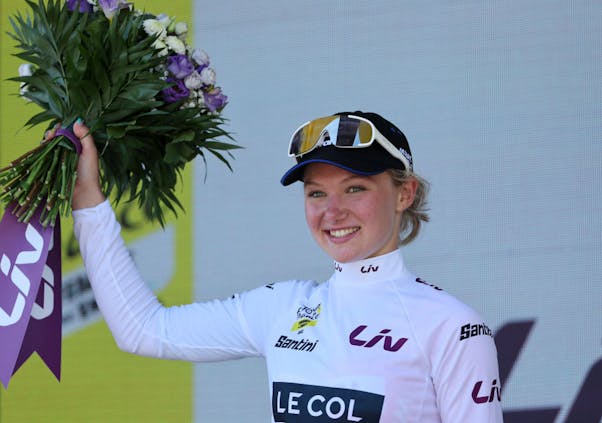 Maike Van Der Duin of Team Col - Wahoo wears the first white jersey following stage one of the 2022 Tour de France Femmes (by Jean Catuffe/Getty Images)