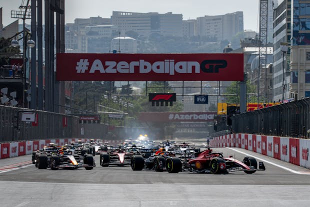The start of the Azerbaijan Grand Prix at Baku City Circuit on April 30, 2023 (by Michael Potts/BSR Agency/Getty Images)