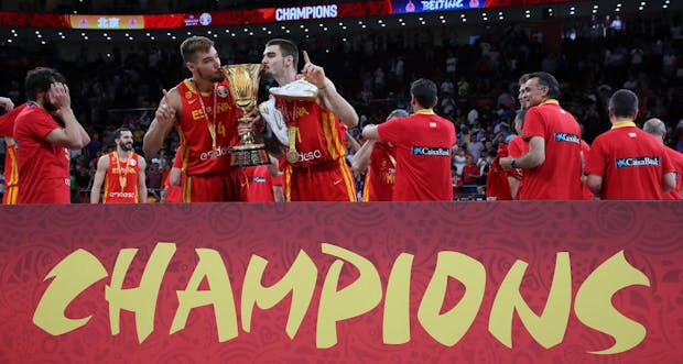 Willy Hernangomez and Juan Hernangomez of Spain after defeating Argentina in the final of the 2019 FIBA World Cup (Lintao Zhang/Getty Images)